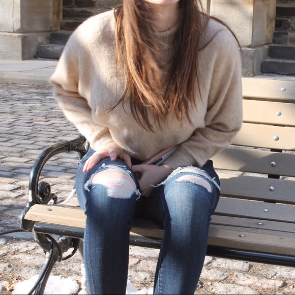 Dolman sleeve sweater - Picture 2 of 2